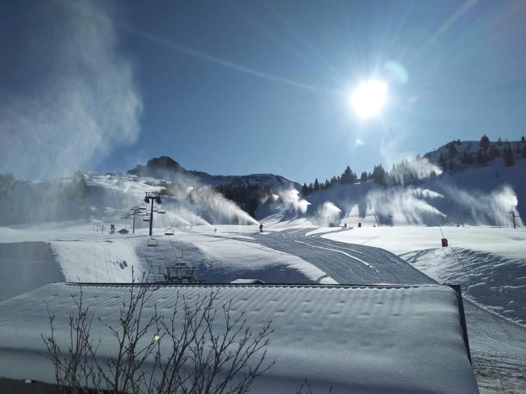Votre Studio Balneo Bien-Etre A La Montagne Thollon-les-Memises Exteriér fotografie