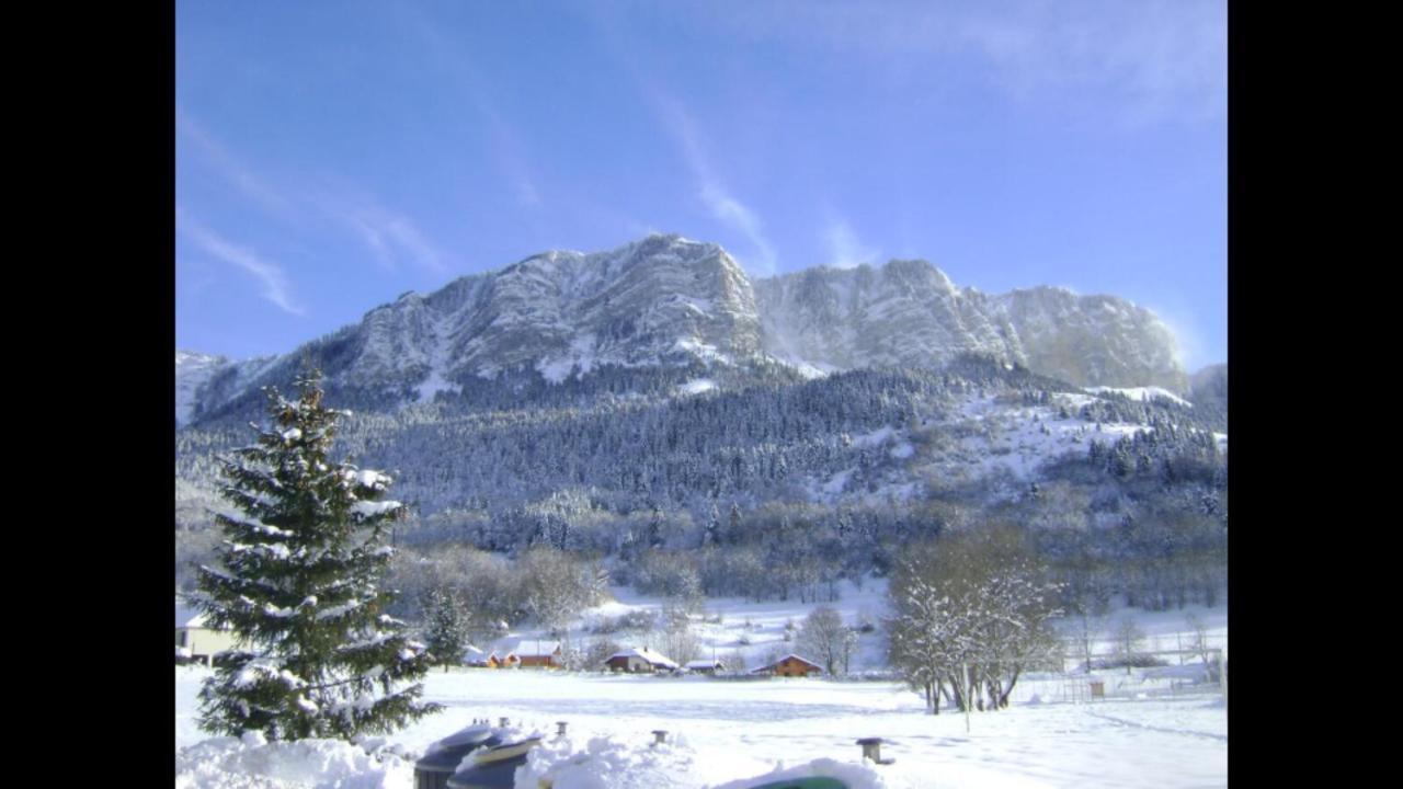 Votre Studio Balneo Bien-Etre A La Montagne Thollon-les-Memises Exteriér fotografie